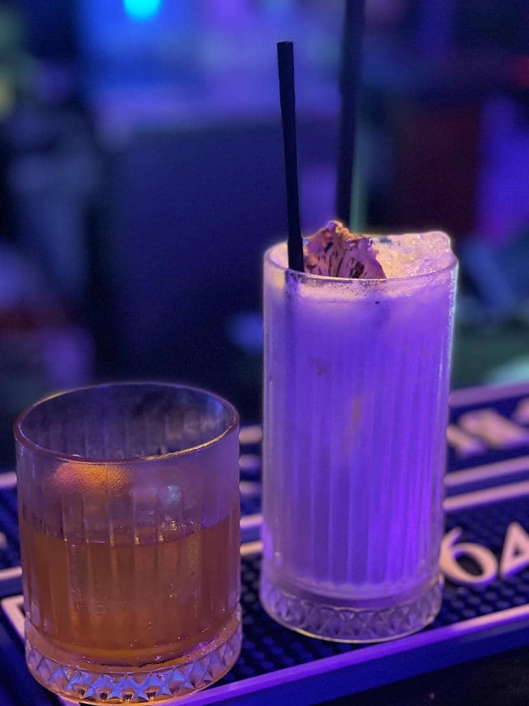 Momento Rooftop Bar 11