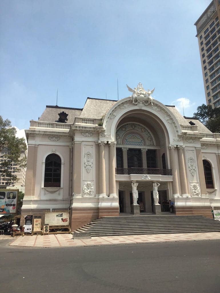 Nha Hat Thanh Pho Ho Chi Minh 7