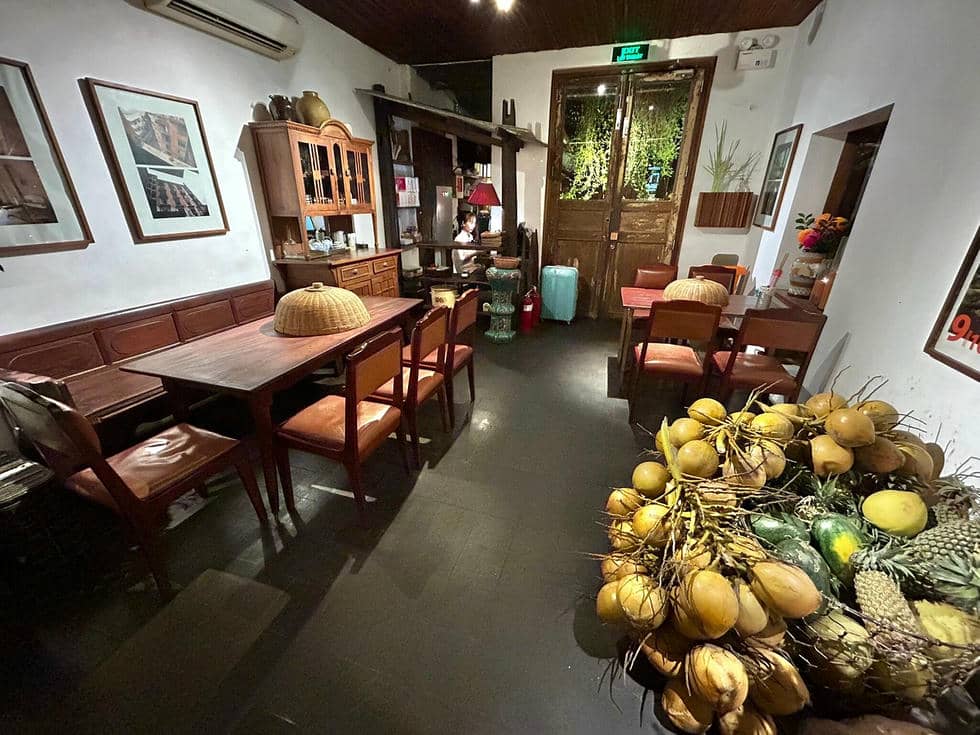 Cục Gạch Quán (4)