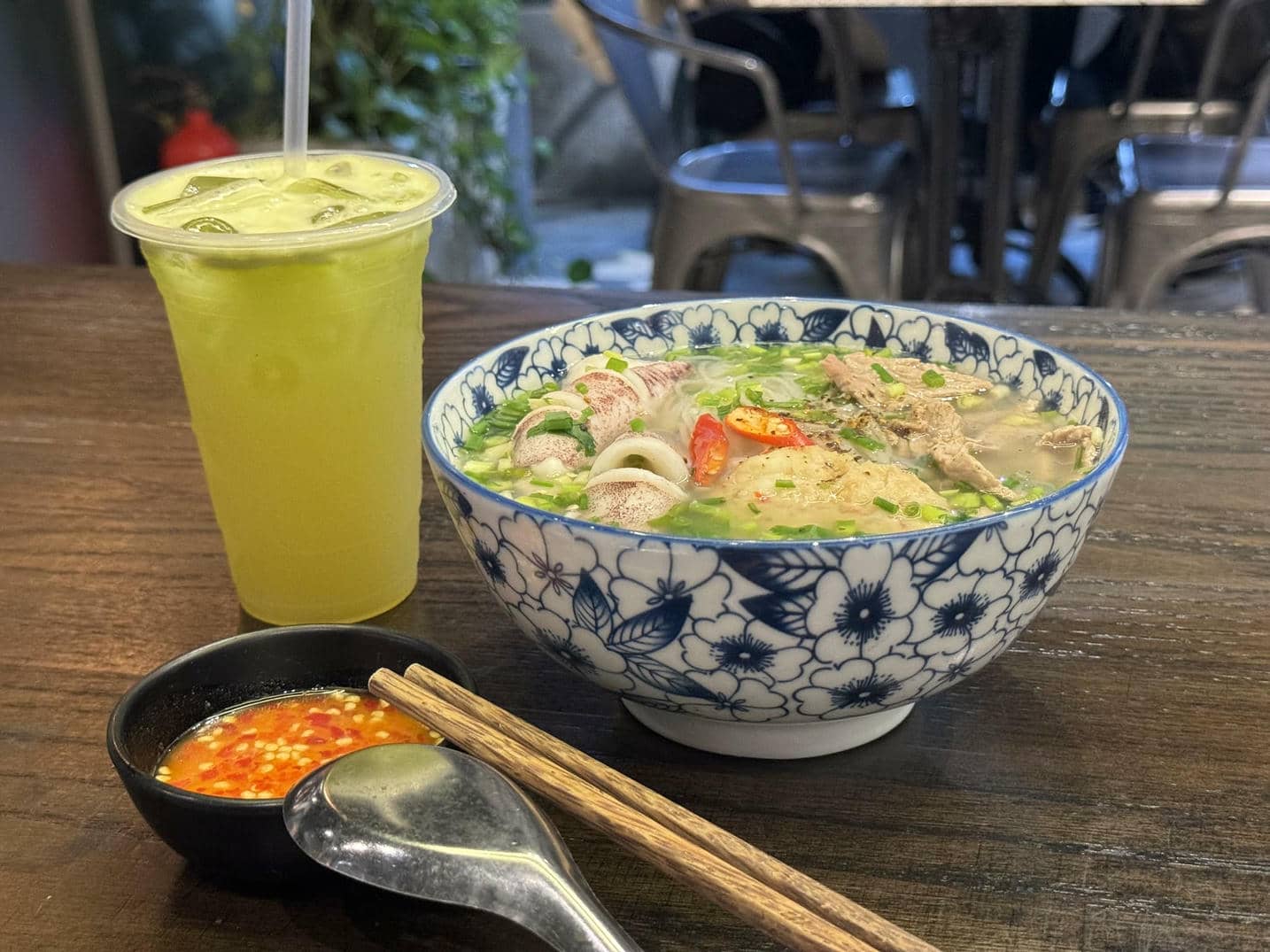 Bún Quậy KIẾN - XÂY Quận 10 (3)