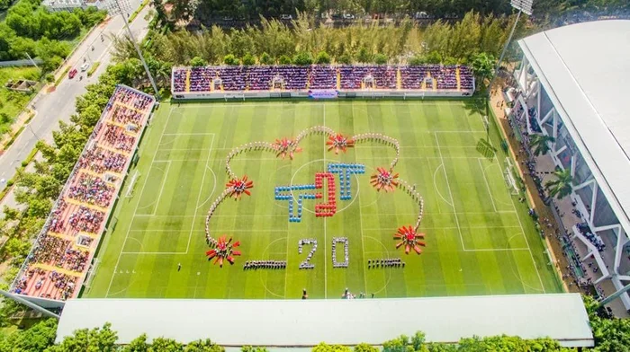 Sân vận động Trường Đại học Tôn Đức Thắng (1)